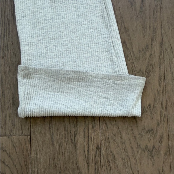 Talulah Cozy Ribbed Set - Picture 8 of 9